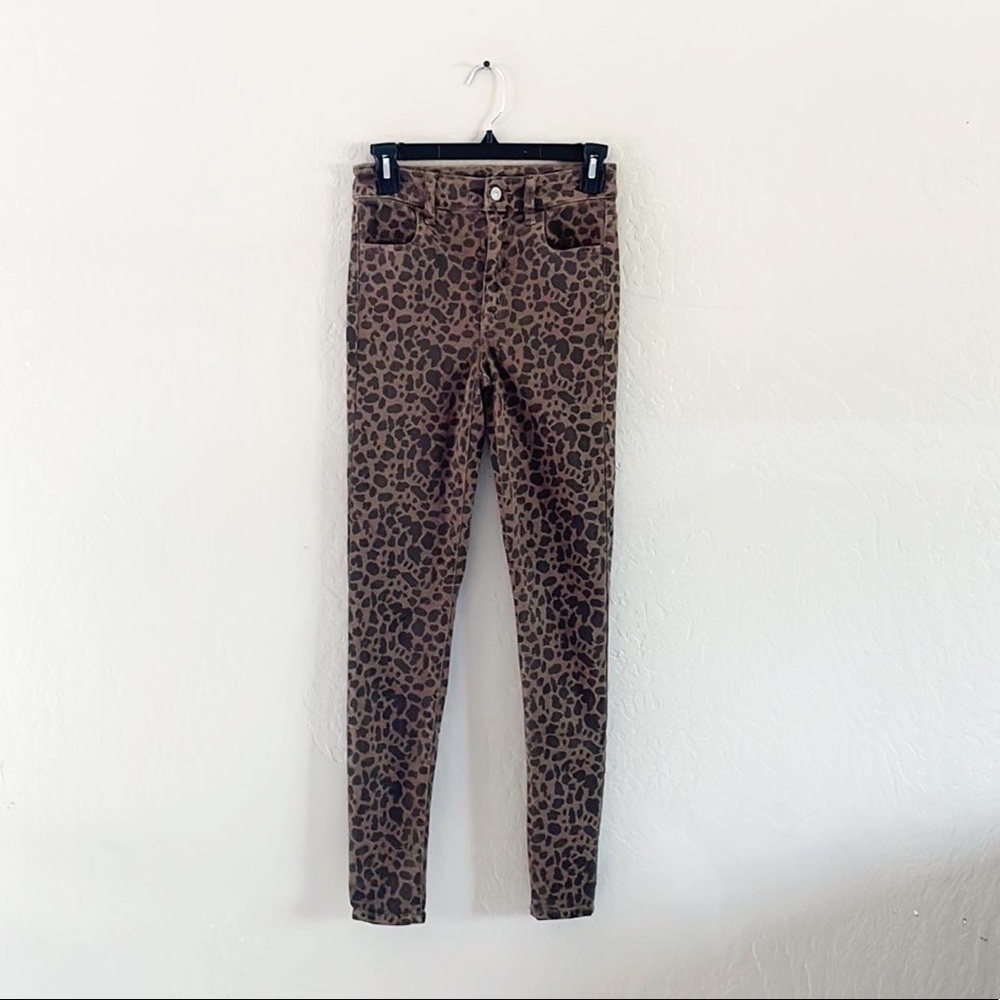 🌿Final Sale American Eagle Leopard Print Super Hi Rise Jegging‎